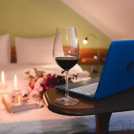 Aivengo Hotel Kolodenka Екстериор снимка