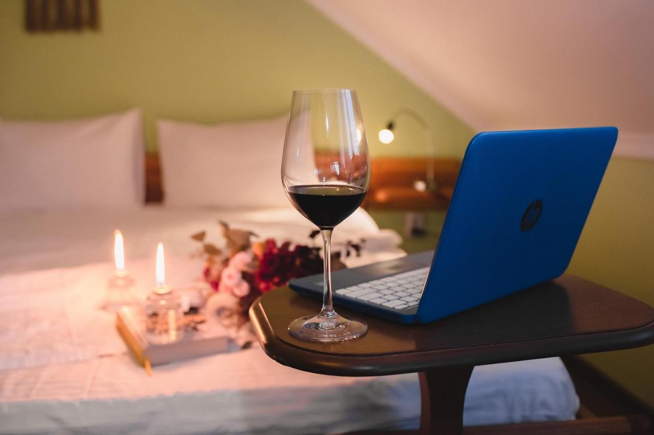 Aivengo Hotel Kolodenka Екстериор снимка