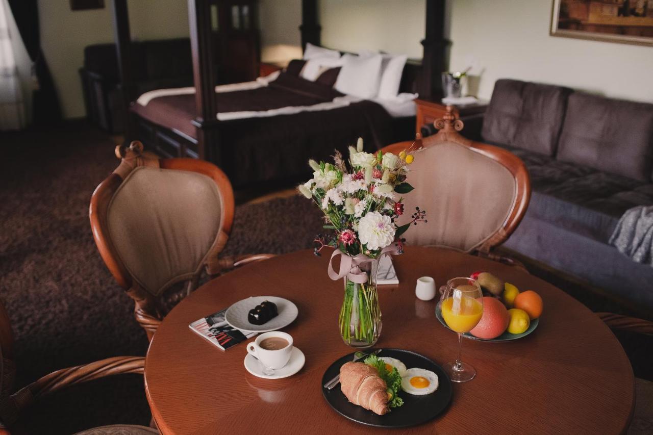 Aivengo Hotel Kolodenka Екстериор снимка