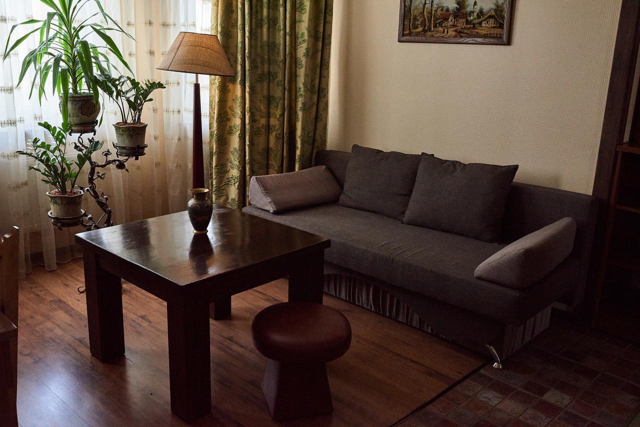 Aivengo Hotel Kolodenka Екстериор снимка