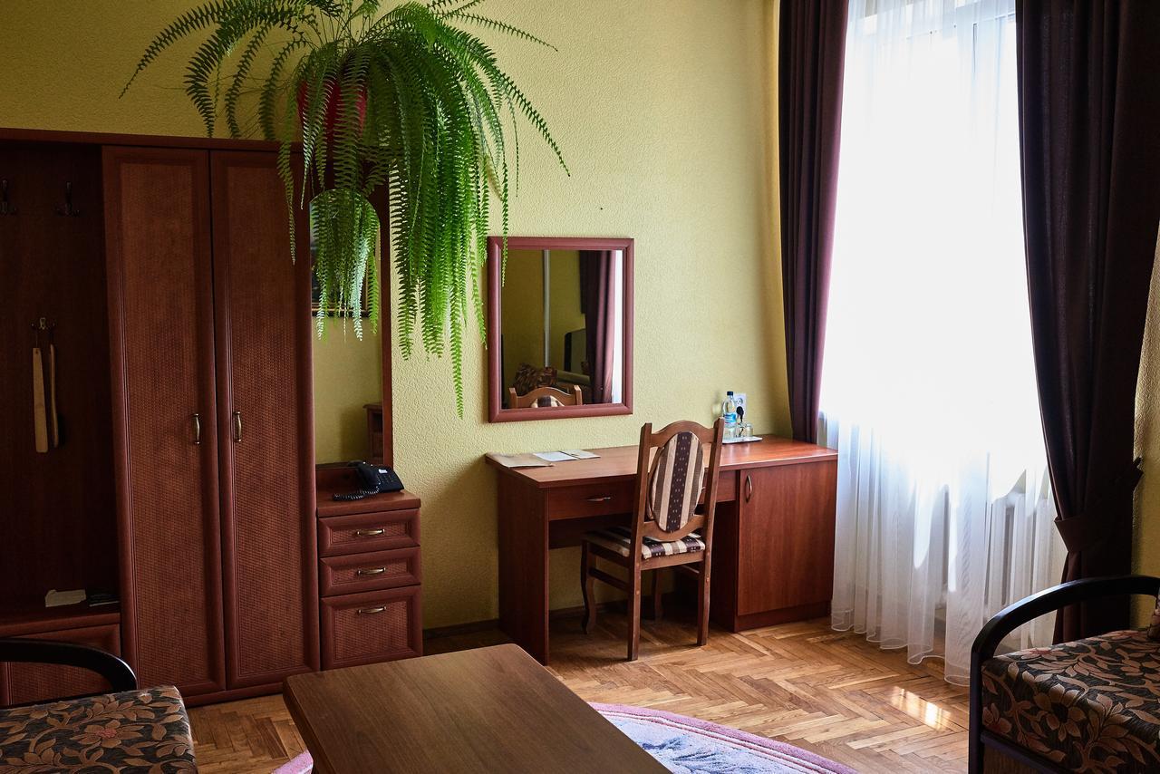 Aivengo Hotel Kolodenka Екстериор снимка